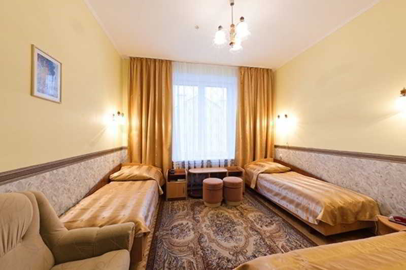 Hotel Vesta بريست المظهر الخارجي الصورة