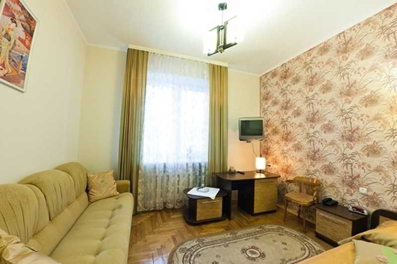 Hotel Vesta بريست المظهر الخارجي الصورة
