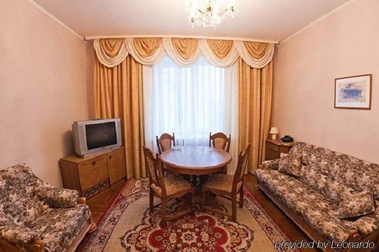 Hotel Vesta بريست الغرفة الصورة