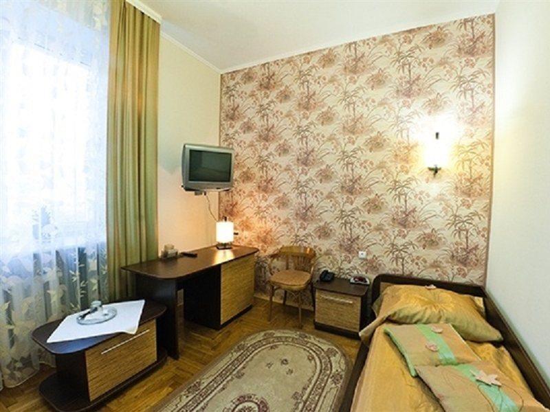 Hotel Vesta بريست الغرفة الصورة