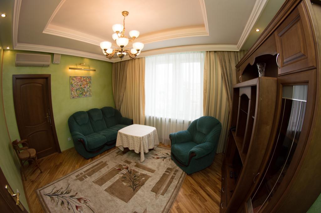 Hotel Vesta بريست المظهر الخارجي الصورة