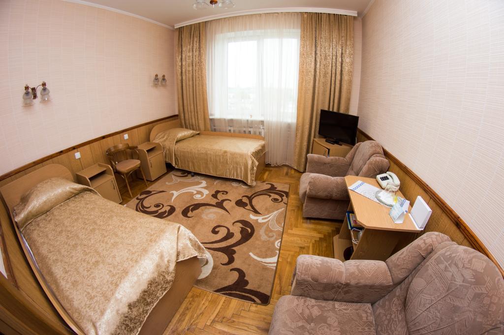 Hotel Vesta بريست المظهر الخارجي الصورة